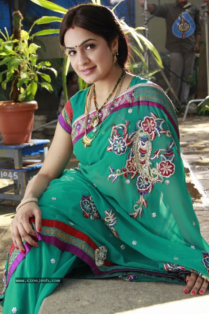 Aditi Agarwal New Stills - 4 / 58 photos