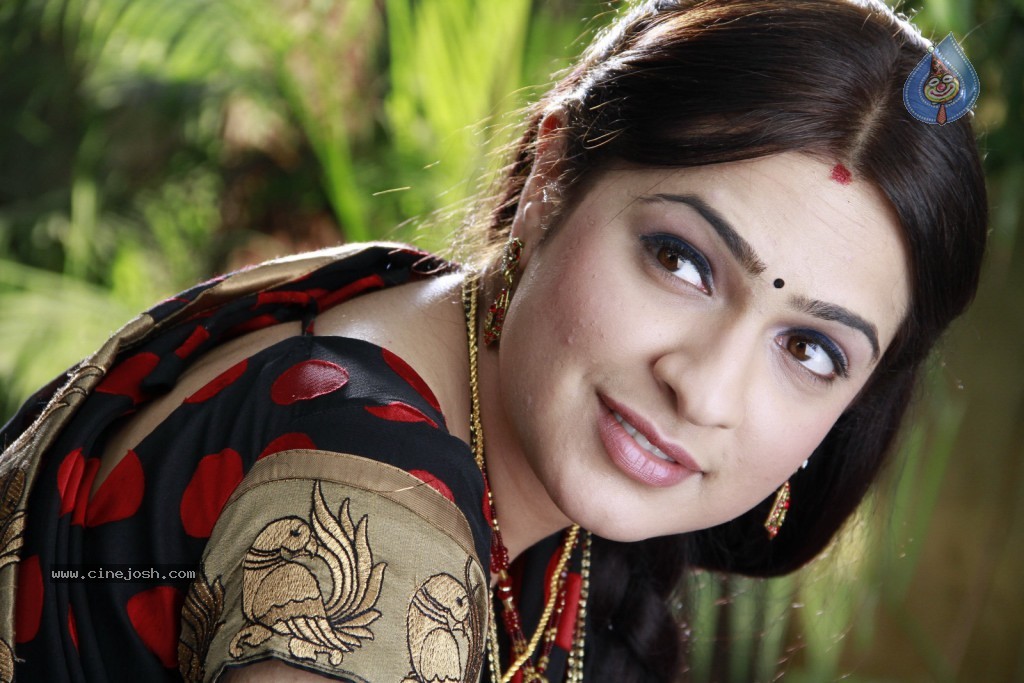 Aditi Agarwal New Stills - 43 / 58 photos