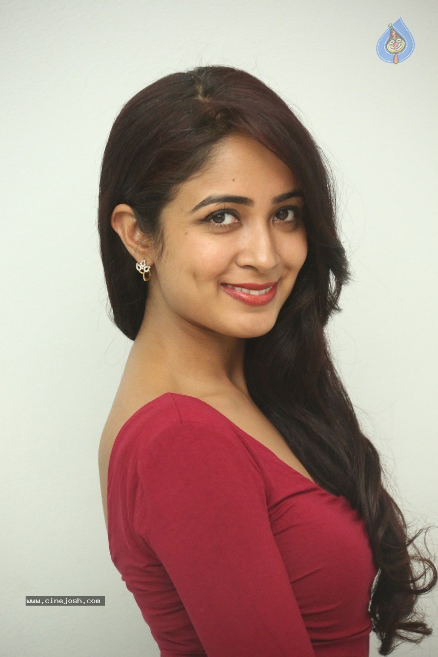 Aditi Chengappa Latest Photos - 33 / 60 photos