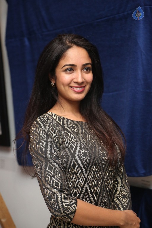 Aditi Chengappa New Pics - 7 / 40 photos