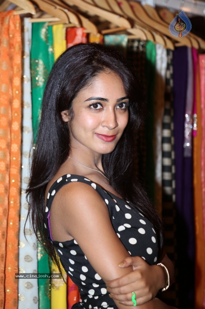 Aditi Chengappa New Stills - 42 / 88 photos
