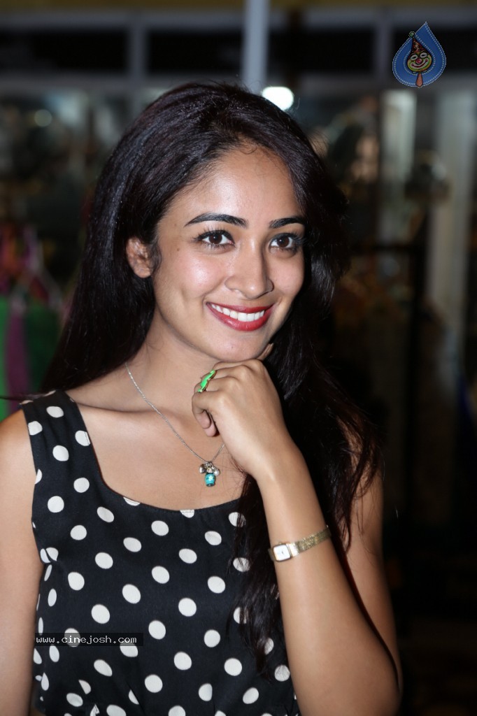 Aditi Chengappa New Stills - 45 / 88 photos