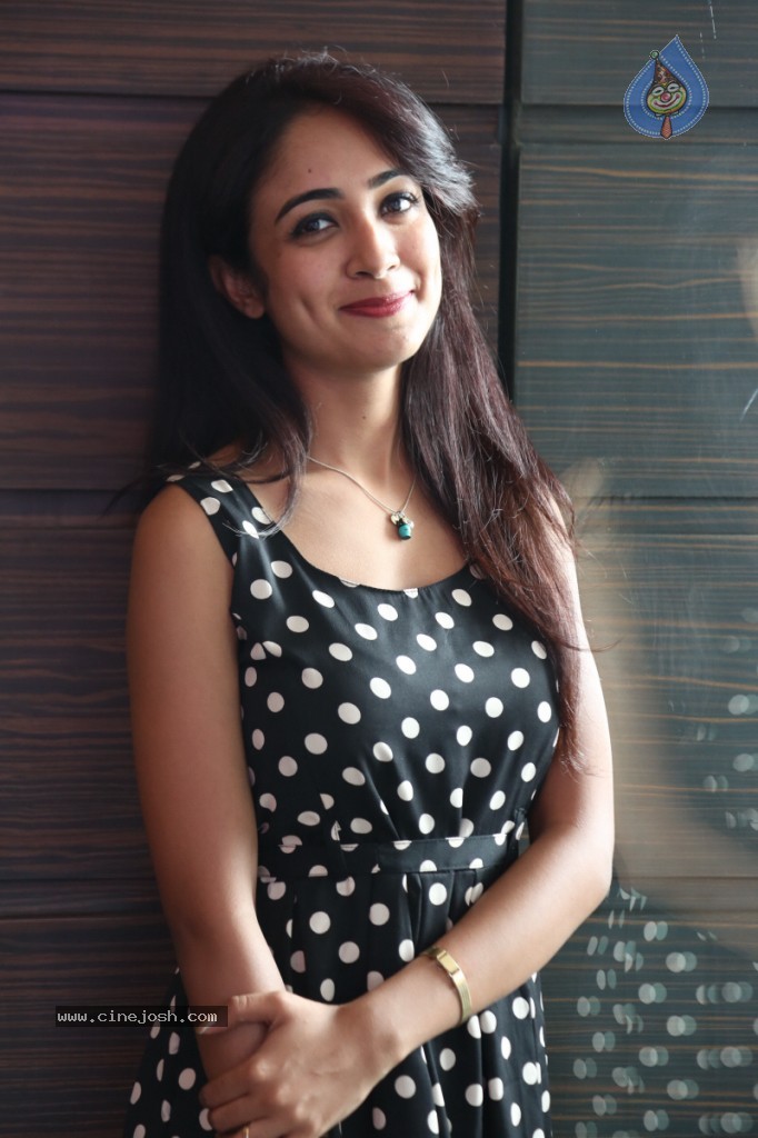 Aditi Chengappa New Stills - 79 / 88 photos