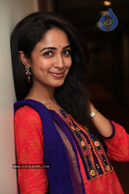Aditi Chengappa New Stills - 16 / 63 photos