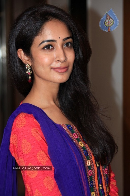 Aditi Chengappa New Stills - 23 / 63 photos