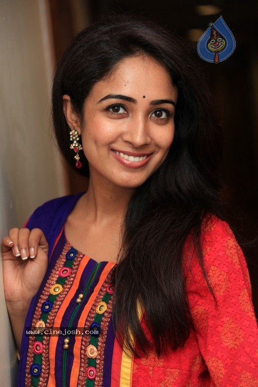 Aditi Chengappa New Stills - 48 / 63 photos