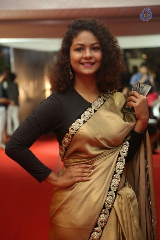 Aditi Myakal at Mirchi Music Awards - 10 / 16 photos