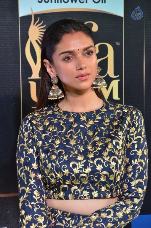 Aditi Rao Hydari at IIFA 2017 - 10 / 32 photos