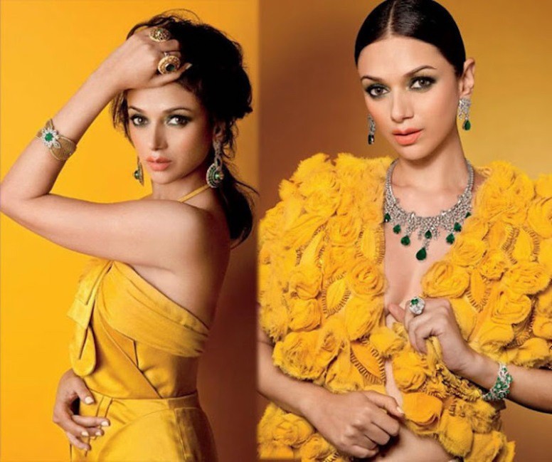 Aditi Rao Hydari Hot Stills - 8 / 17 photos