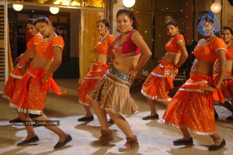 Agnesha Spicy Gallery - 34 / 59 photos