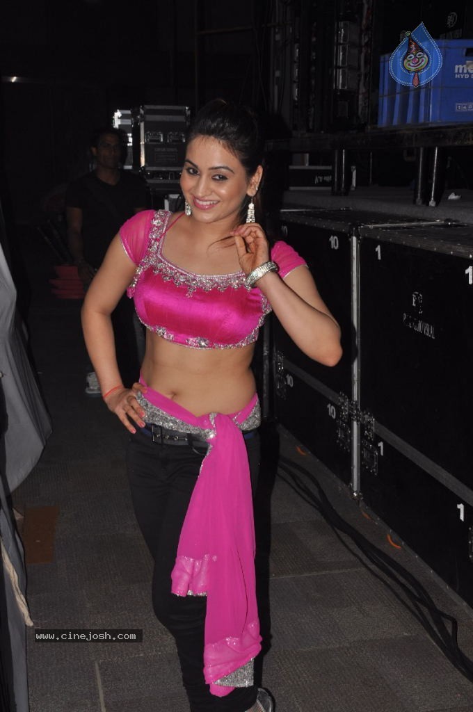 Aksha Hot Gallery - 52 / 53 photos