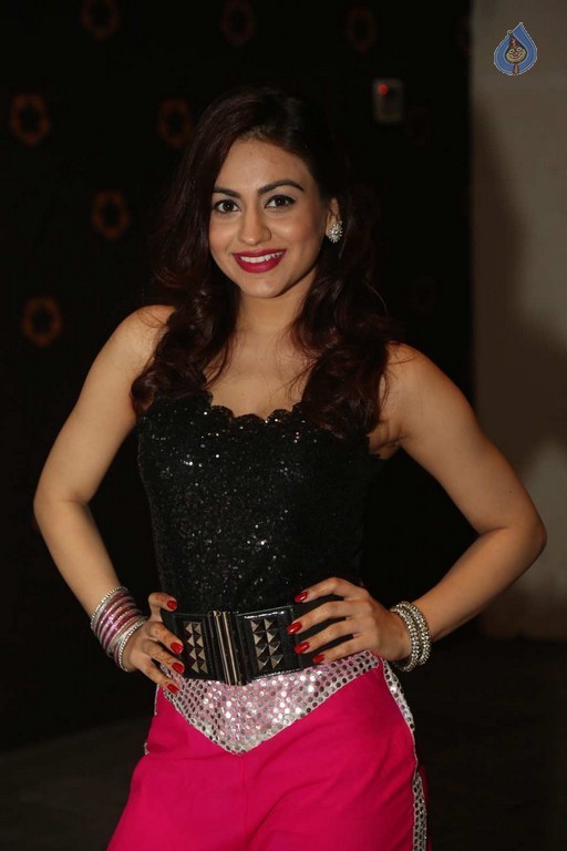 Aksha New Images - 31 / 38 photos