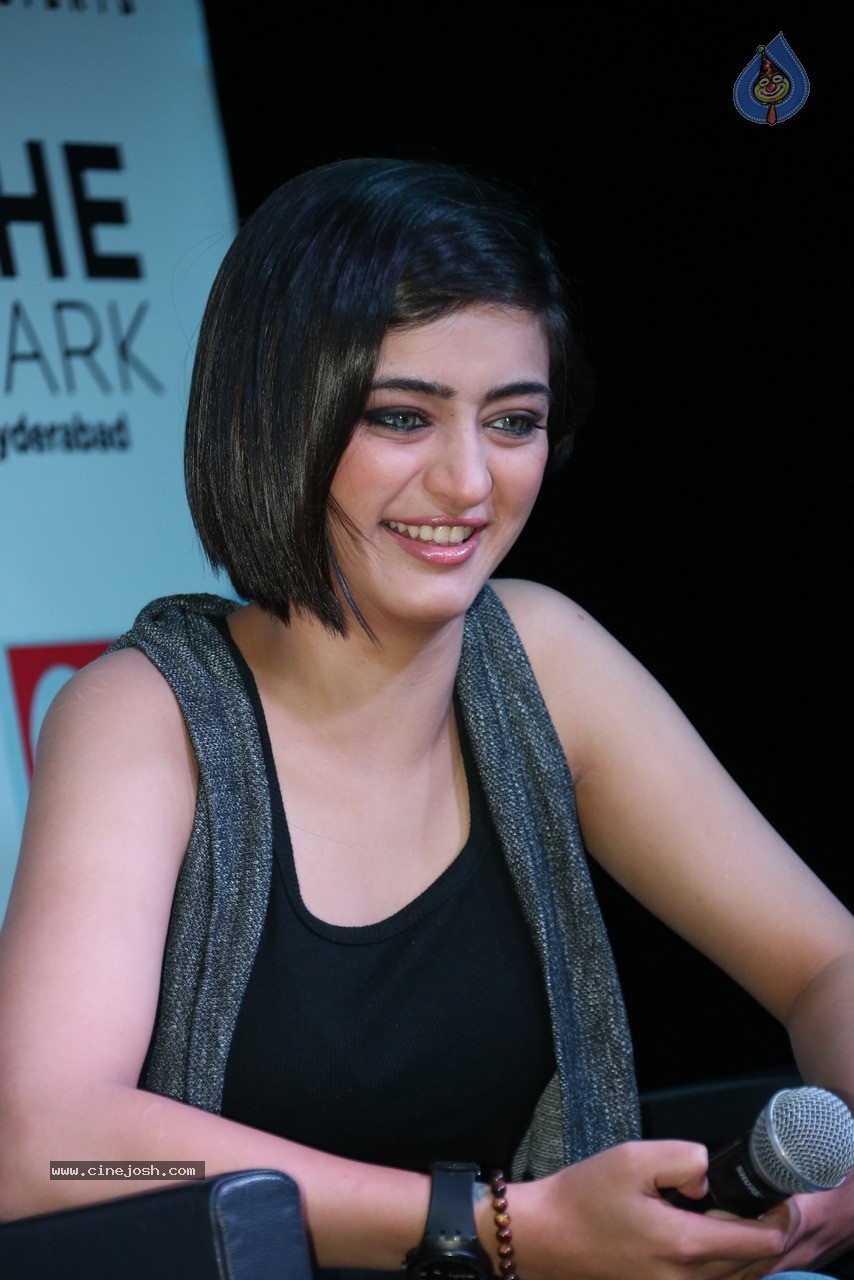 Akshara Haasan at Shamitabh PM - 17 / 60 photos