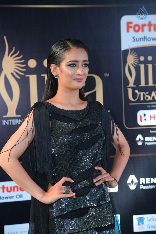 Akshara Hasan at IFA 2017 - 21 / 42 photos
