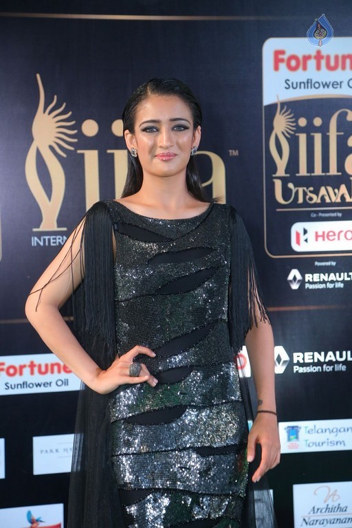 Akshara Hasan at IFA 2017 - 26 / 42 photos