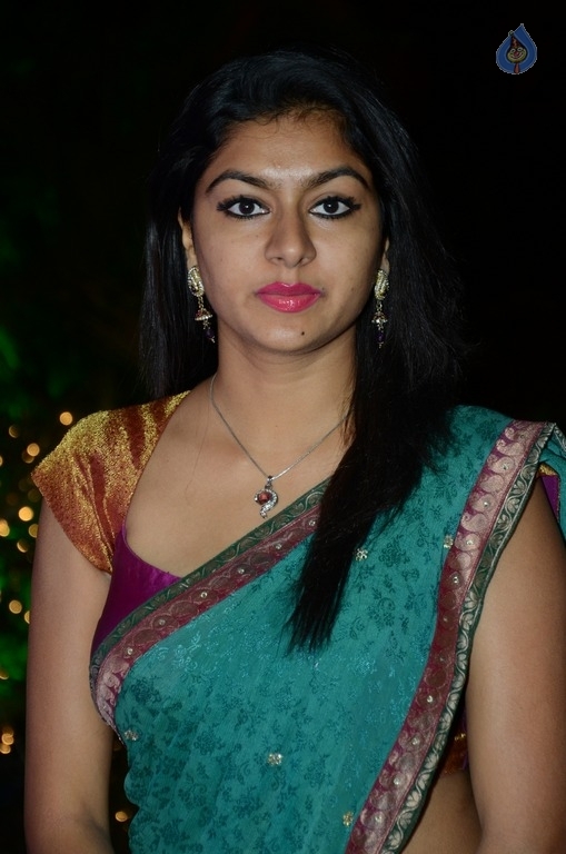 Akshata Bharadwaj Latest Stills - 13 / 18 photos