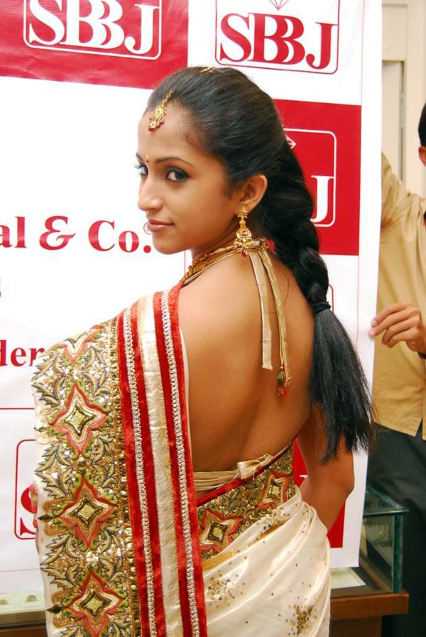 Akshita - 51 / 78 photos