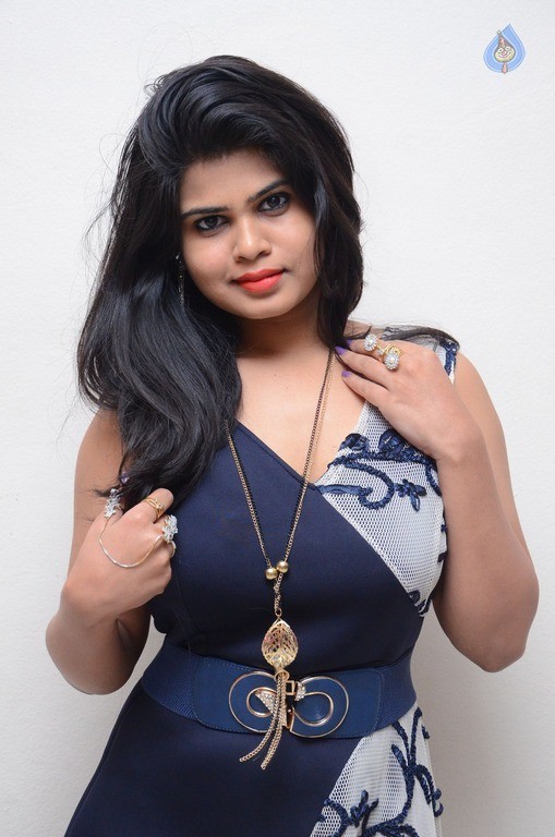 Alekhya Latest Gallery - 14 / 42 photos