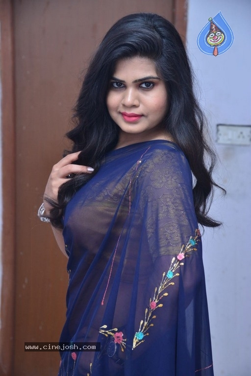 Alekhya Naidu Photos - 4 / 17 photos