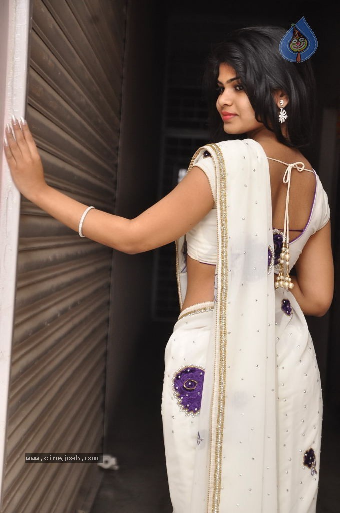 Alekhya New Pics - 34 / 53 photos