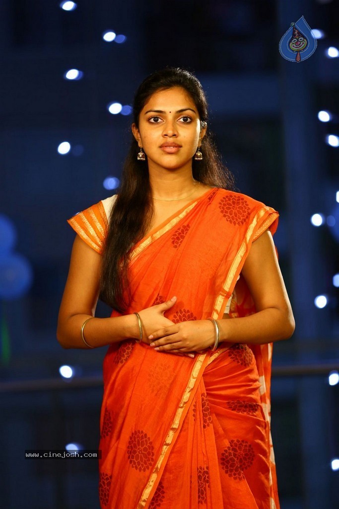 Amala Paul Latest Photos - 45 / 98 photos