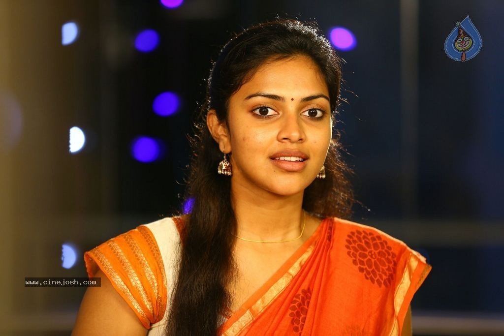 Amala Paul Latest Photos - 58 / 98 photos
