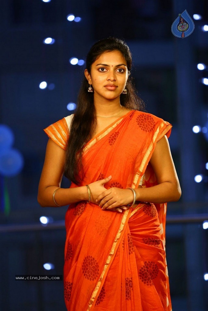 Amala Paul Latest Photos - 94 / 98 photos