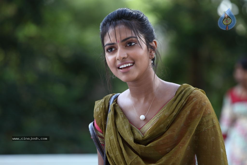 Amala Paul Latest Stills - 37 / 44 photos