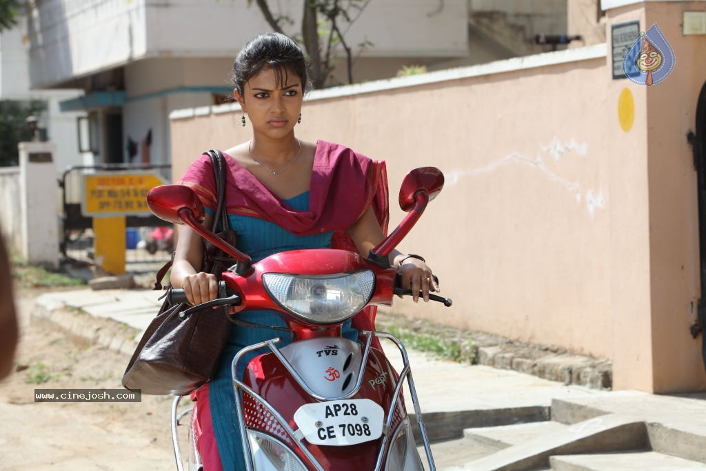 Amala Paul New Gallery - 8 / 58 photos