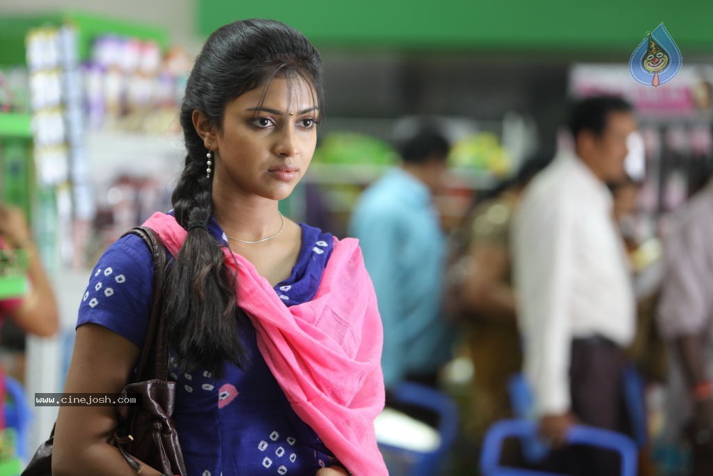 Amala Paul New Gallery - 18 / 58 photos