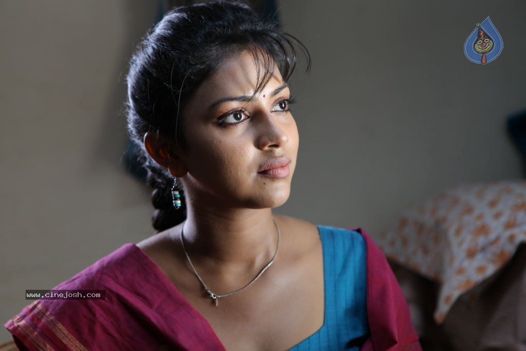 Amala Paul New Gallery - 37 / 58 photos