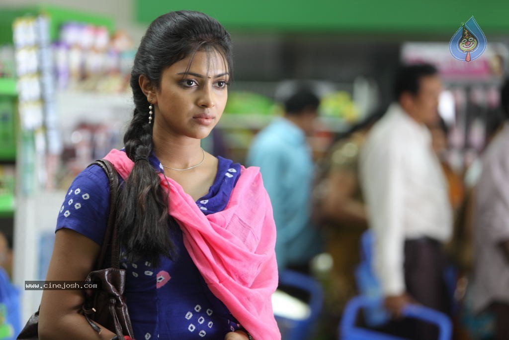 Amala Paul New Gallery - 52 / 58 photos