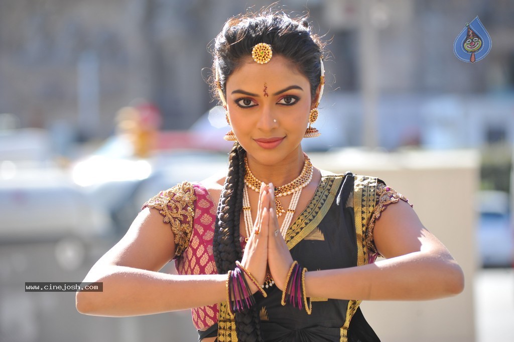 Amala Paul New Photos - 13 / 95 photos