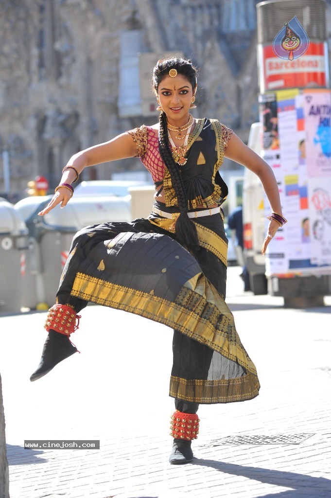 Amala Paul New Photos - 61 / 95 photos
