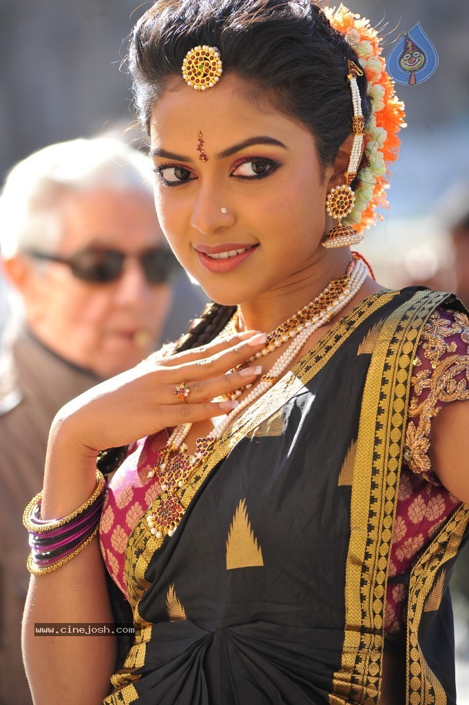 Amala Paul New Photos - 63 / 95 photos