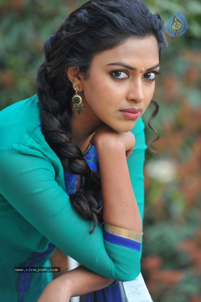 Amala Paul New Photos - 1 / 60 photos