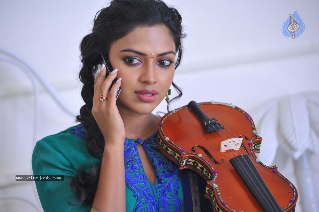 Amala Paul New Photos - 7 / 60 photos