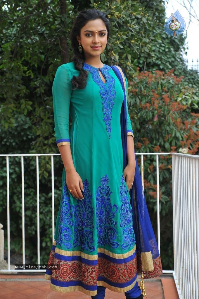 Amala Paul New Photos - 10 / 60 photos