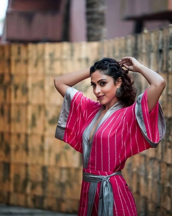 Amala Paul Photos - 11 / 15 photos