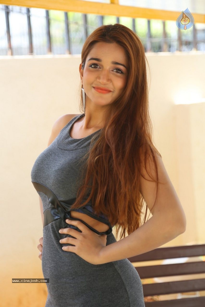 Anaika Soti New Photos - 57 / 90 photos
