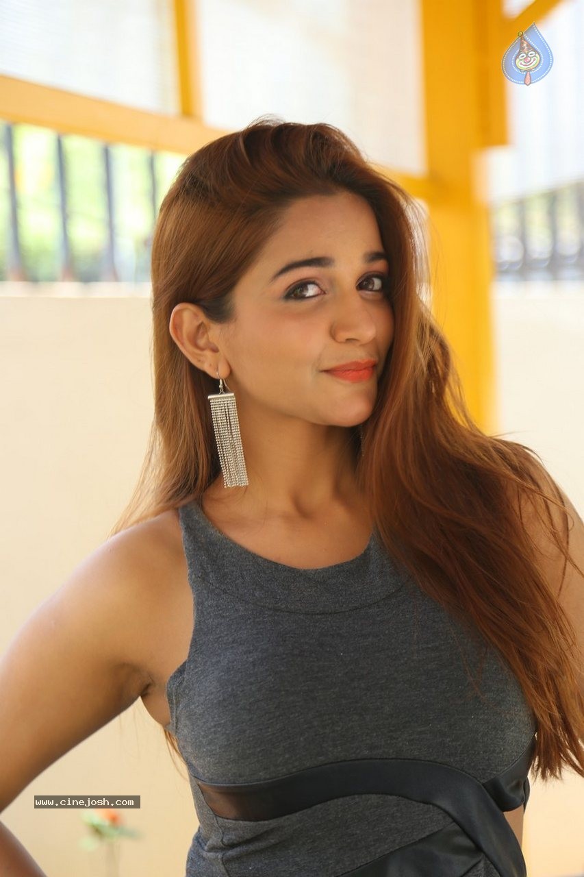Anaika Soti New Photos - 60 / 90 photos