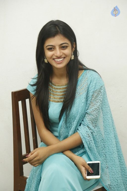 Actress Anandhi HD Photos and Wallpapers July 2020  Gethu Cinema