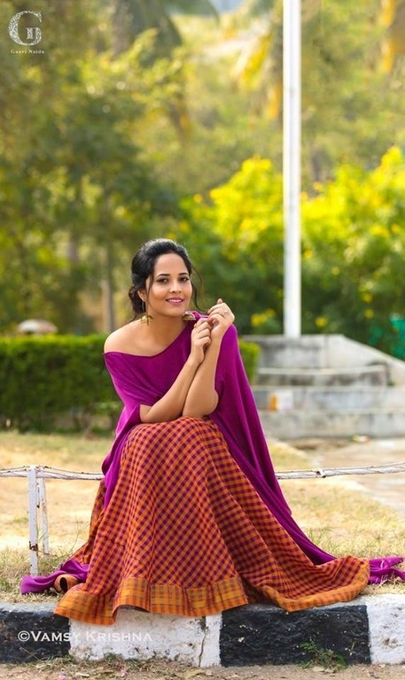 Anasuya Bharadwaj Latest Photoshoot - 6 / 6 photos