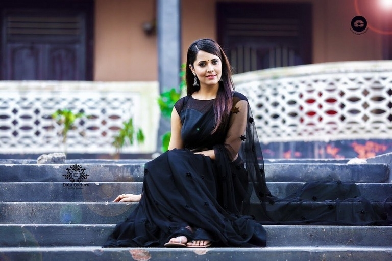 Anasuya Bharadwaj New Photos - 6 / 13 photos