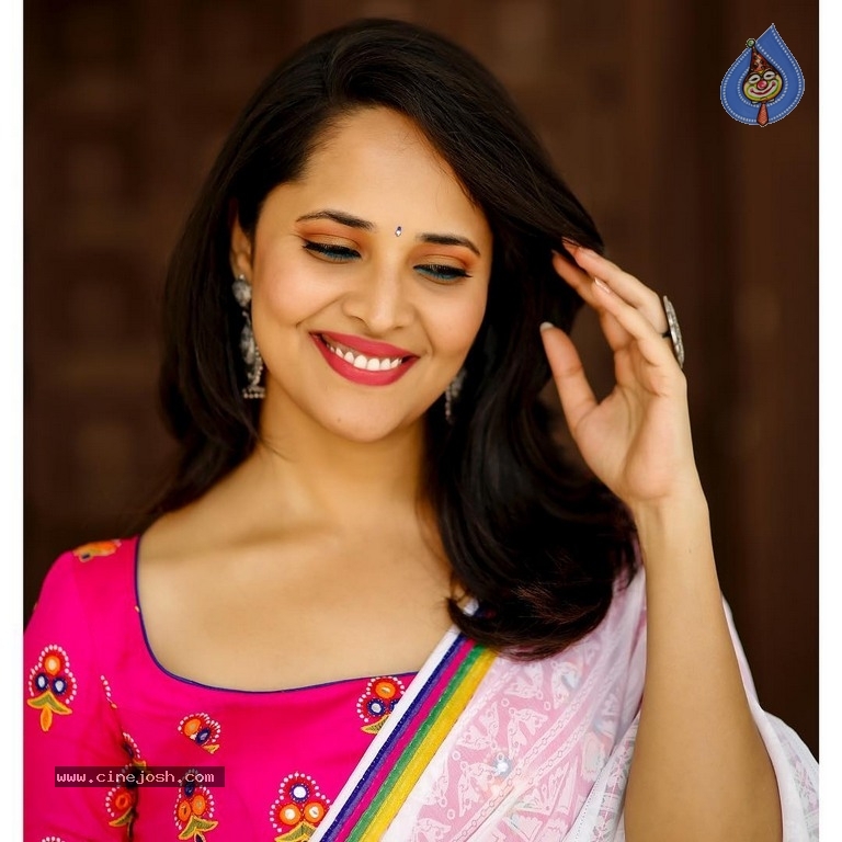 Anasuya Bharadwaj Photos - 4 / 10 photos
