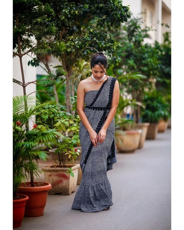 Anasuya Bharadwaj Photos - 5 / 12 photos