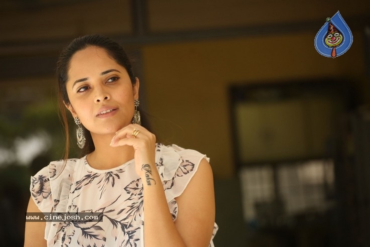 Anasuya  Interview Pics - 9 / 21 photos