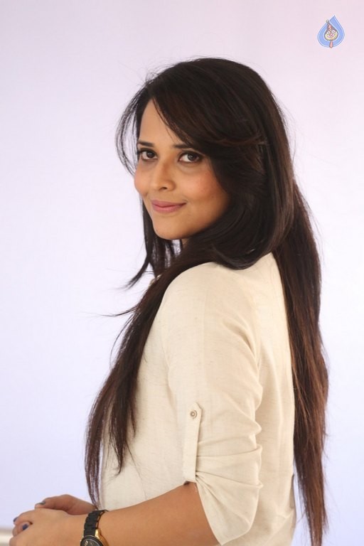 Anasuya New Photos - 11 / 50 photos