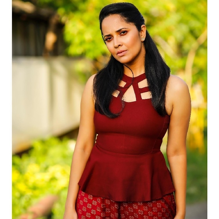 Anasuya Photos - 1 / 5 photos