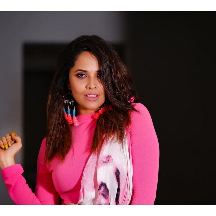 Anasuya  Stills - 1 / 8 photos